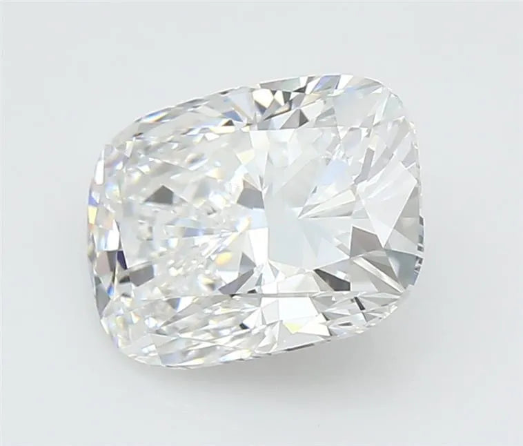 3.35ct Cushion modified Lab Grown Diamond (Colour E, Clarity VVS2, GIA Certified)