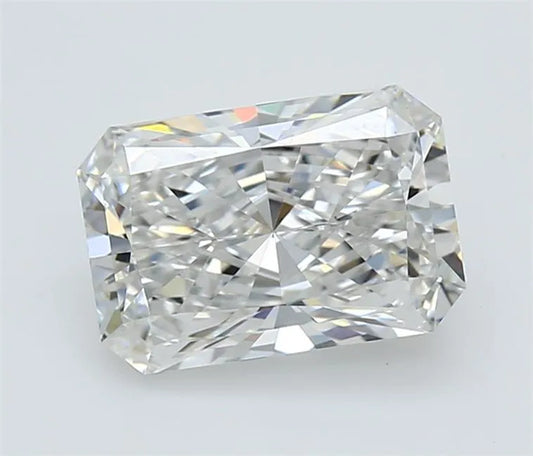 2.72ct Radiant Lab Grown Diamond (Colour F, Clarity VVS2, GIA Certified)