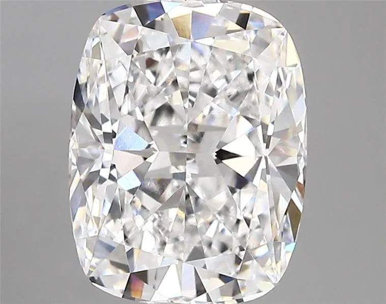 3.01ct Cushion brilliant Lab Grown Diamond (Colour E, Clarity VVS2, Cut EX, GIA Certified)