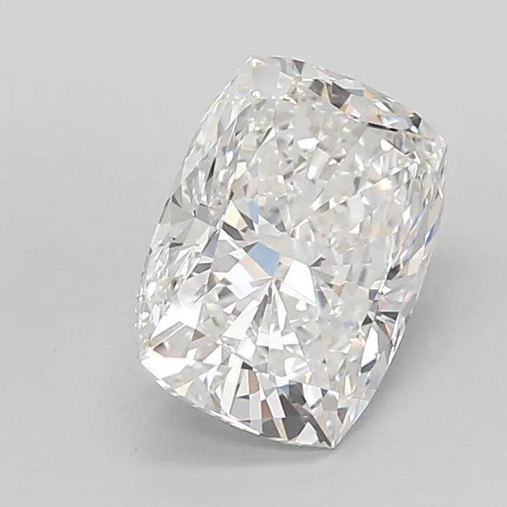 3.02ct Cushion modified Lab Grown Diamond (Colour E, Clarity VVS2, IGI Certified)
